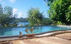 Seachange Lodge